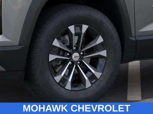 2027 Chevrolet Equinox LT - Photo 9