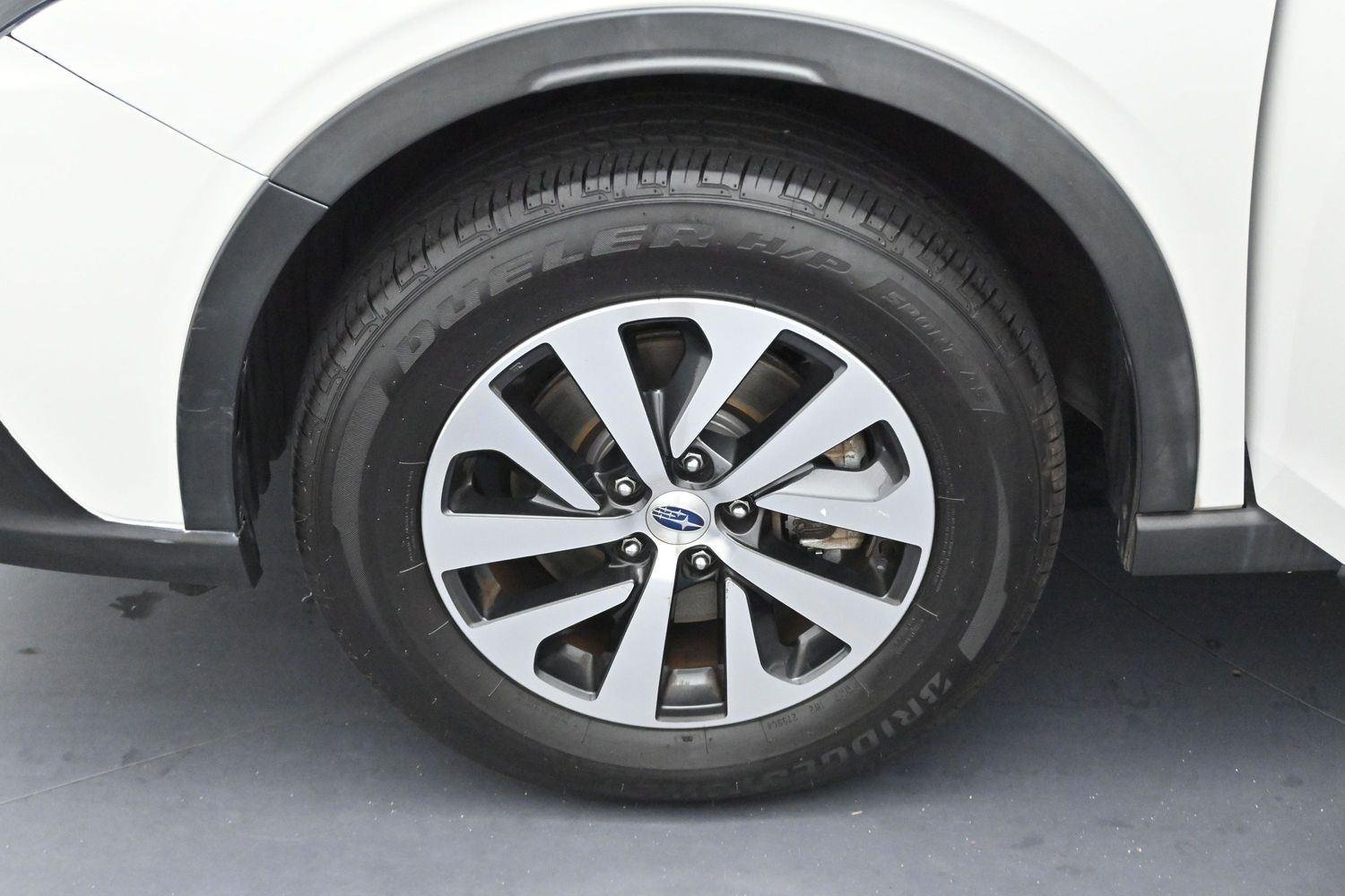 Used 2020 Crystal White Pearl Subaru Premium image 28