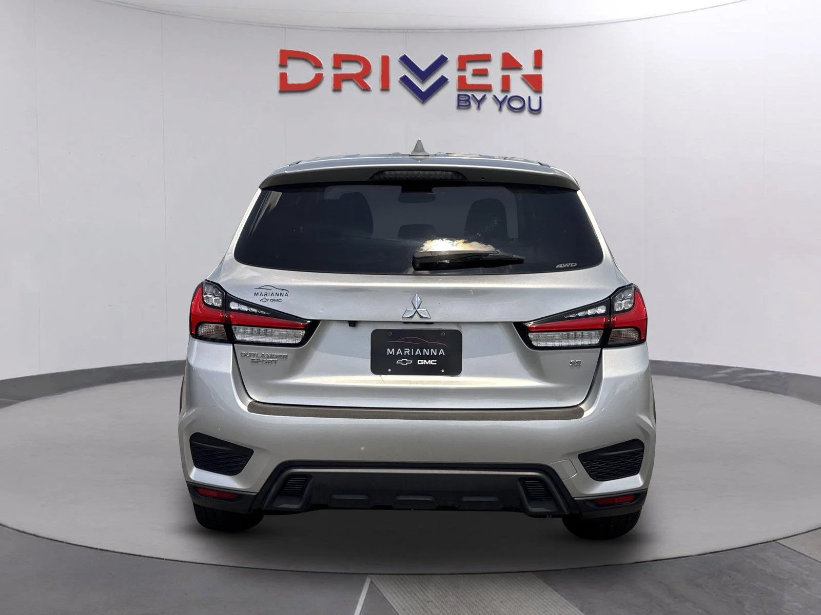 Used 2021 Alloy Silver Metallic Mitsubishi ES image 5