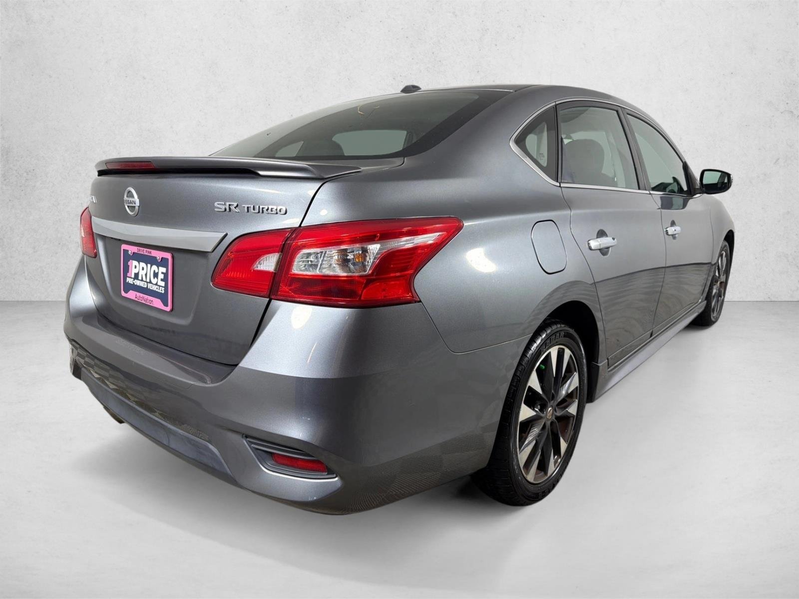 Used 2018 Gun Metallic Nissan SR Turbo image 4