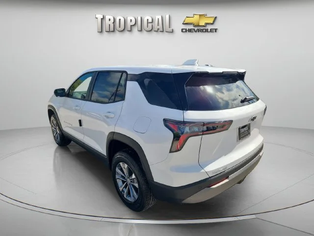 New 2027 Summit White Chevrolet LT image 3