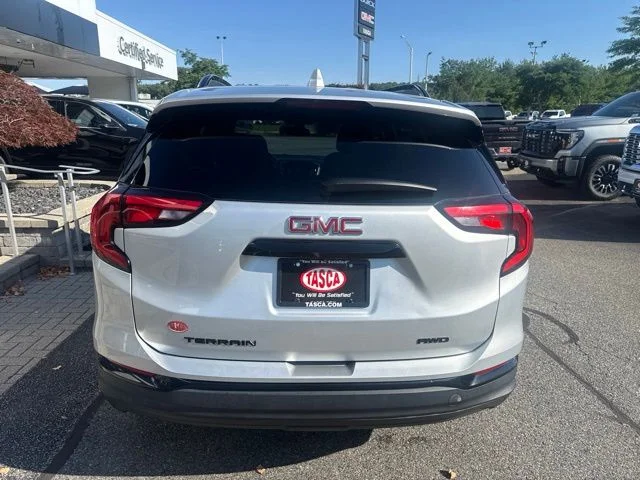 Used 2021 Silver GMC SLE image 6