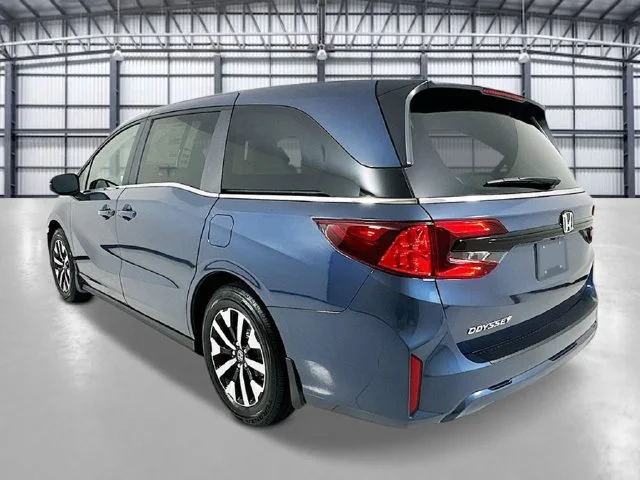 New 2027 Smoke Blue Pearl Honda EX-L image 3