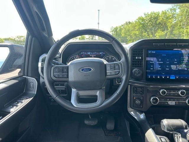 Used 2023 Black Ford XLT image 22