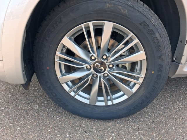 Used 2021 Silver INFINITI LUXE AWD image 33