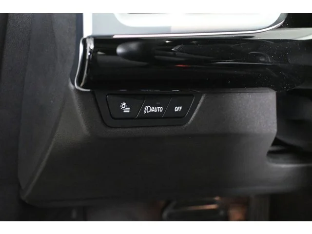 New 2026 Cape York Green Metallic BMW xDrive28i image 24
