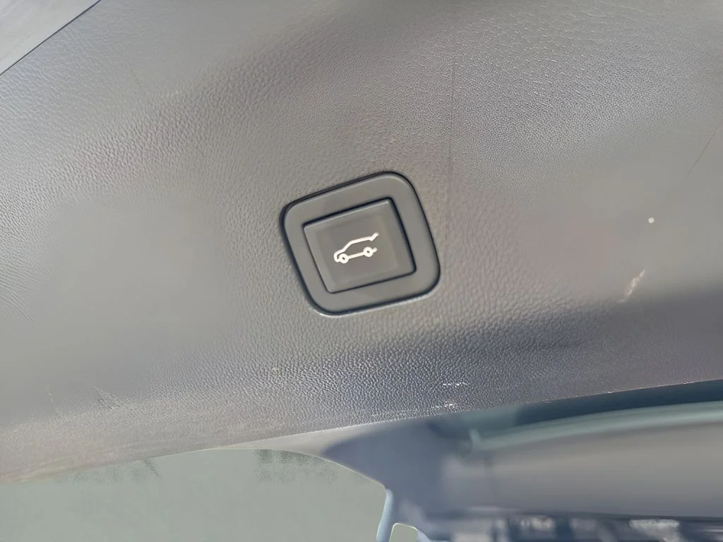 Used 2023 Black Cadillac Sport Platinum image 41