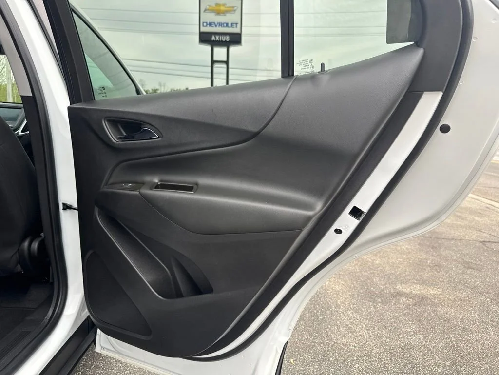 Used 2023 Summit White Chevrolet LT image 20
