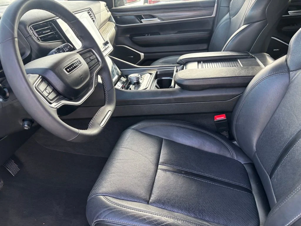 Used 2024 Black Jeep Series II image 8