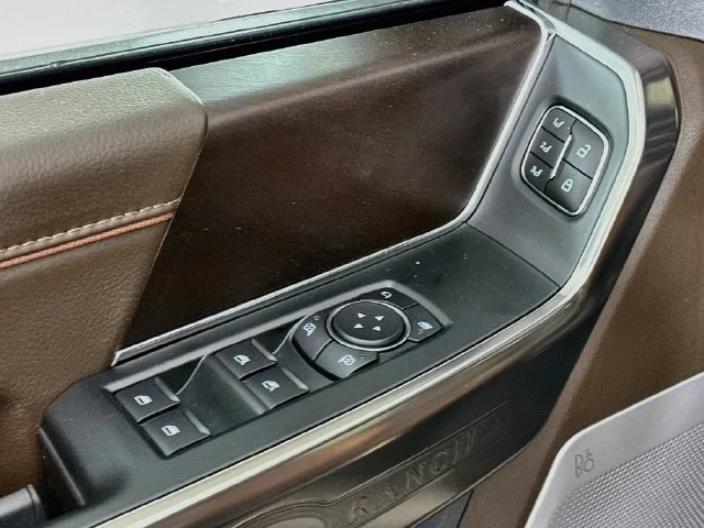 New 2026 Agate Black Metallic Ford King Ranch image 18