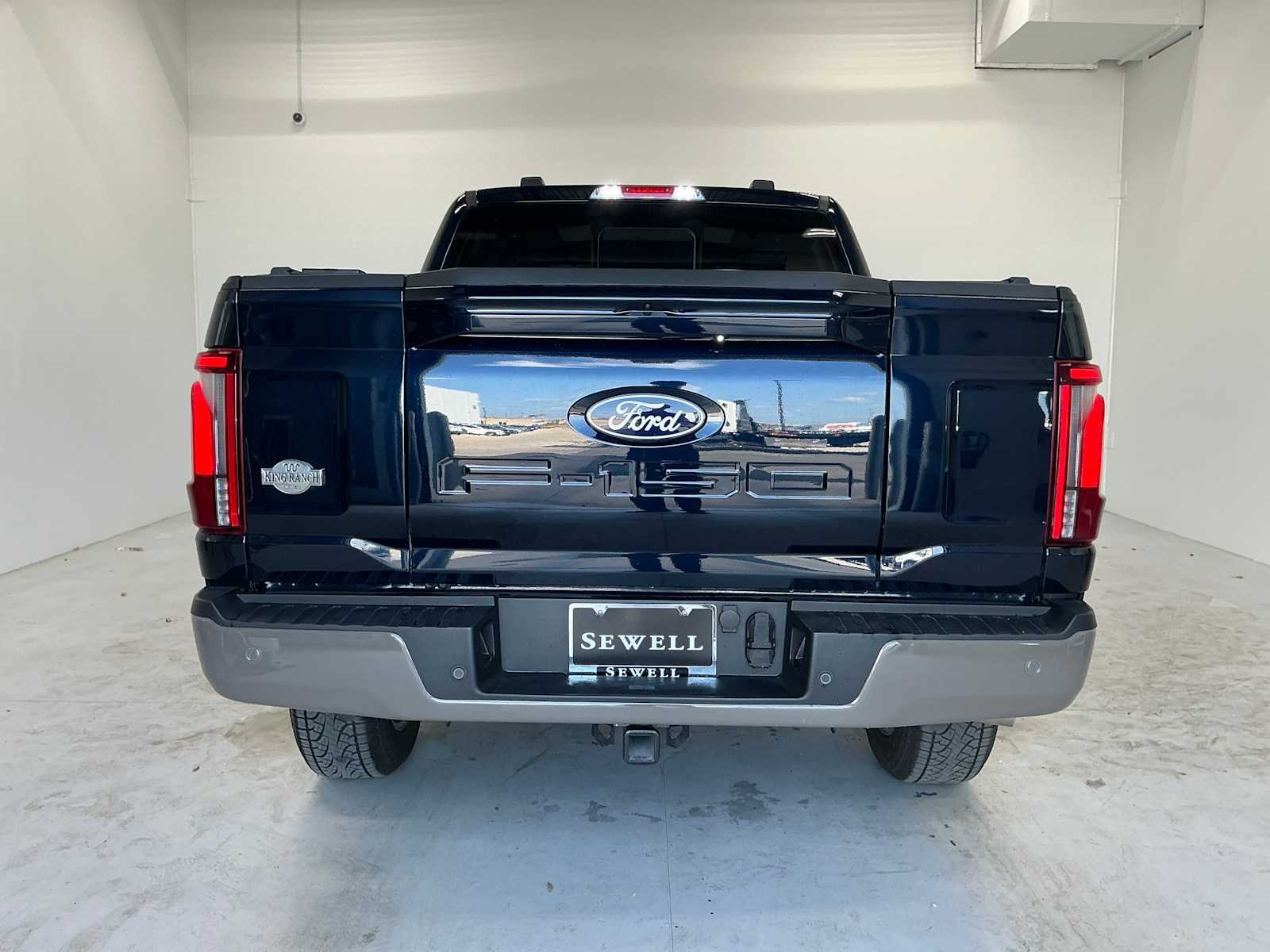 Used 2025 Antimatter Blue/Marsh Gray Ford King Ranch image 5