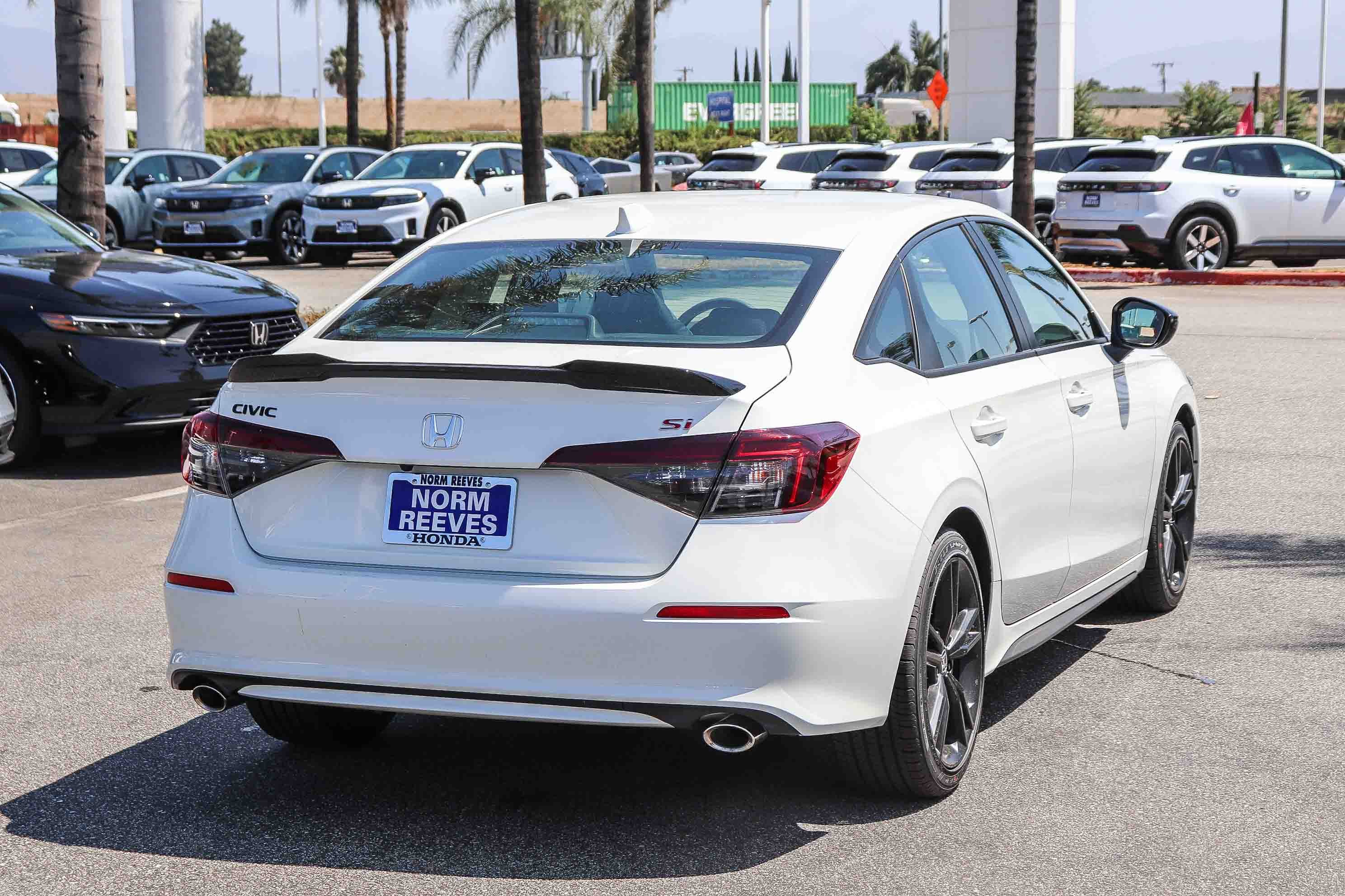 New 2026 Platinum White Pearl Honda Manual image 9