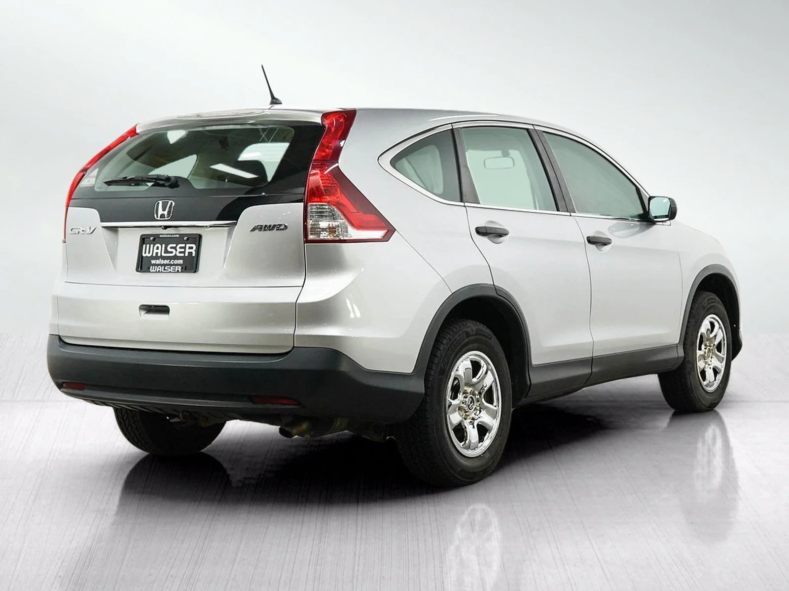Used 2014 Silver Honda AWD 5dr LX image 5