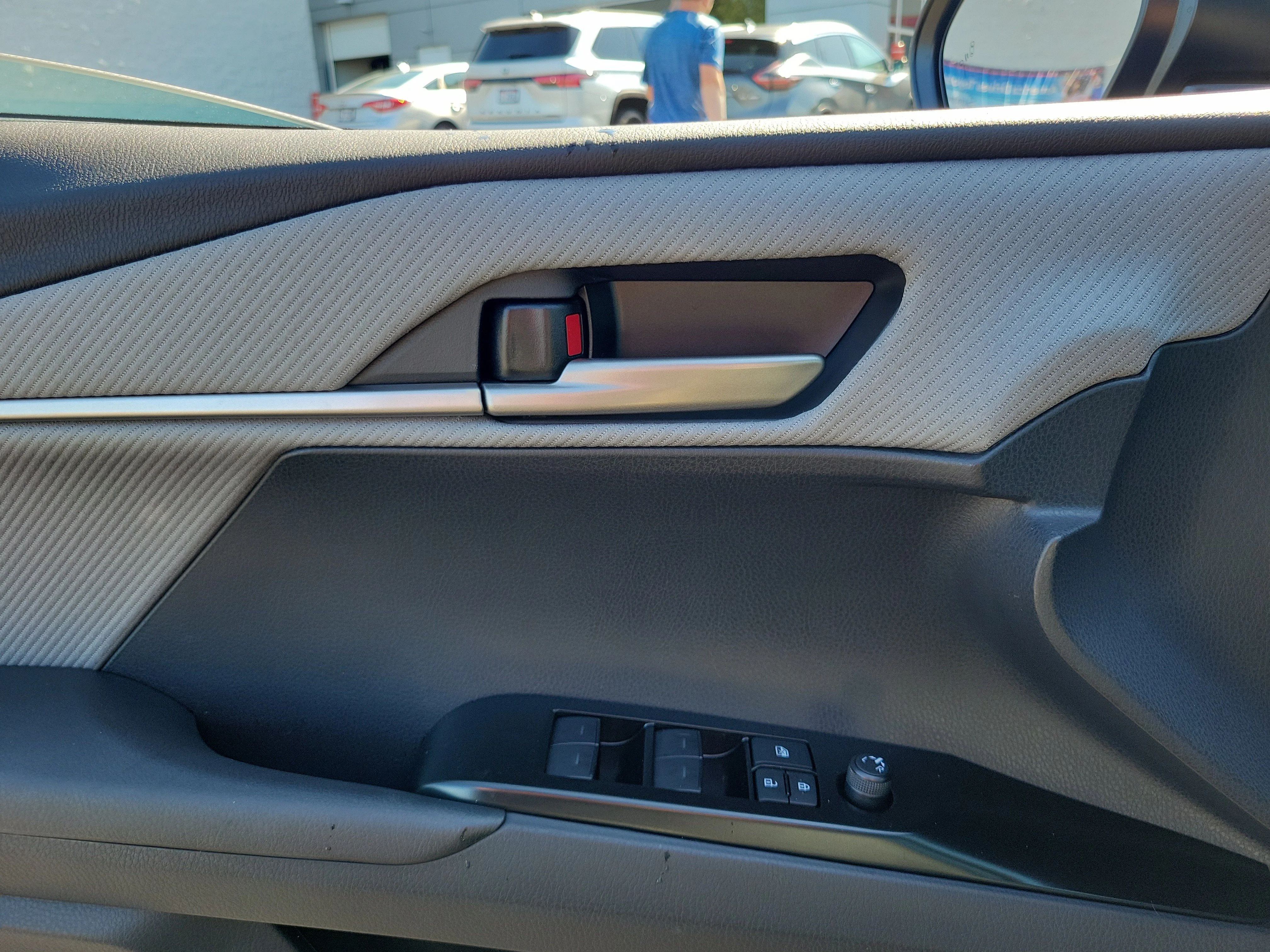 New 2026 Midnight Black Metallic Toyota SE image 17