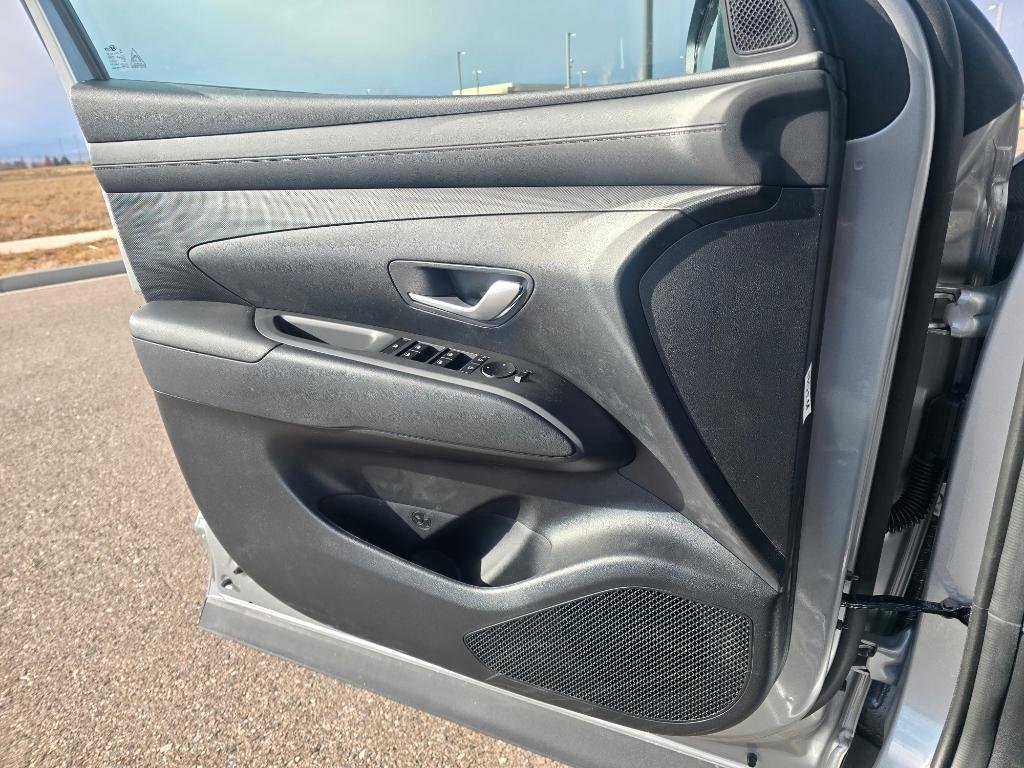 New 2026 Ectronic Gray Hyundai SE AWD image 18
