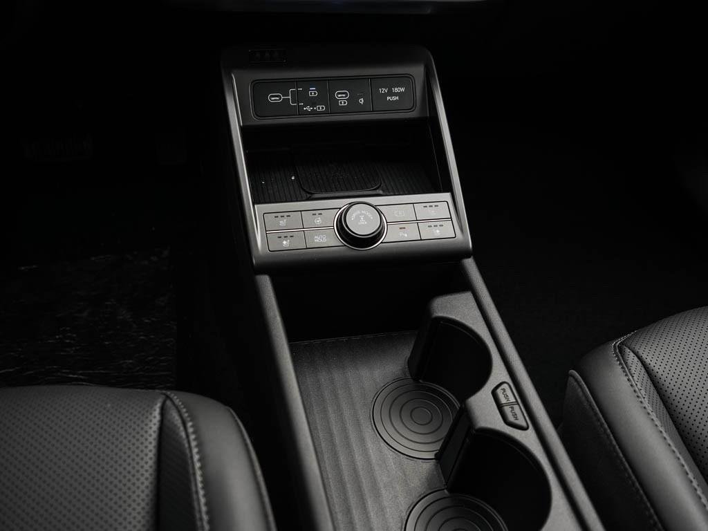 New 2026 Abyss Black Pearl Hyundai Limited *Ltd Avail* AWD image 53