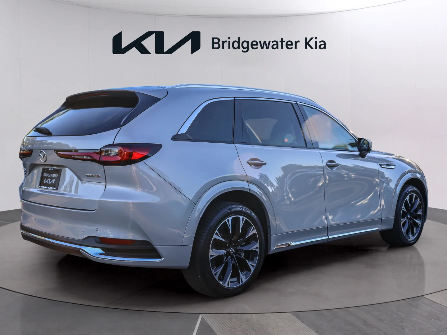 Used 2024 Platinum Quartz Mazda 3.3 Turbo S Premium image 6