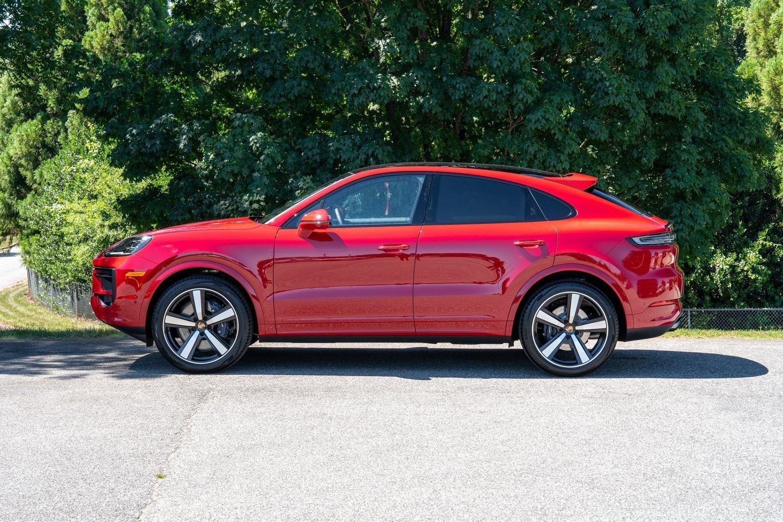New 2026 Red Porsche Base image 3