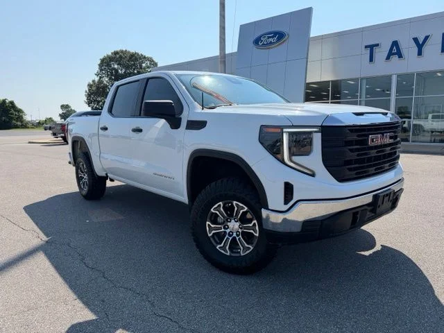 Used 2023 White GMC Pro image 2