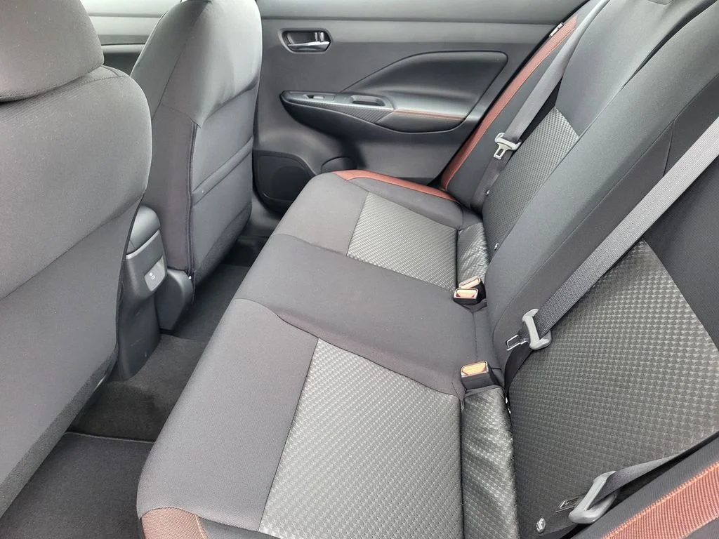 2025 Nissan Versa Sedan SR - Photo 20