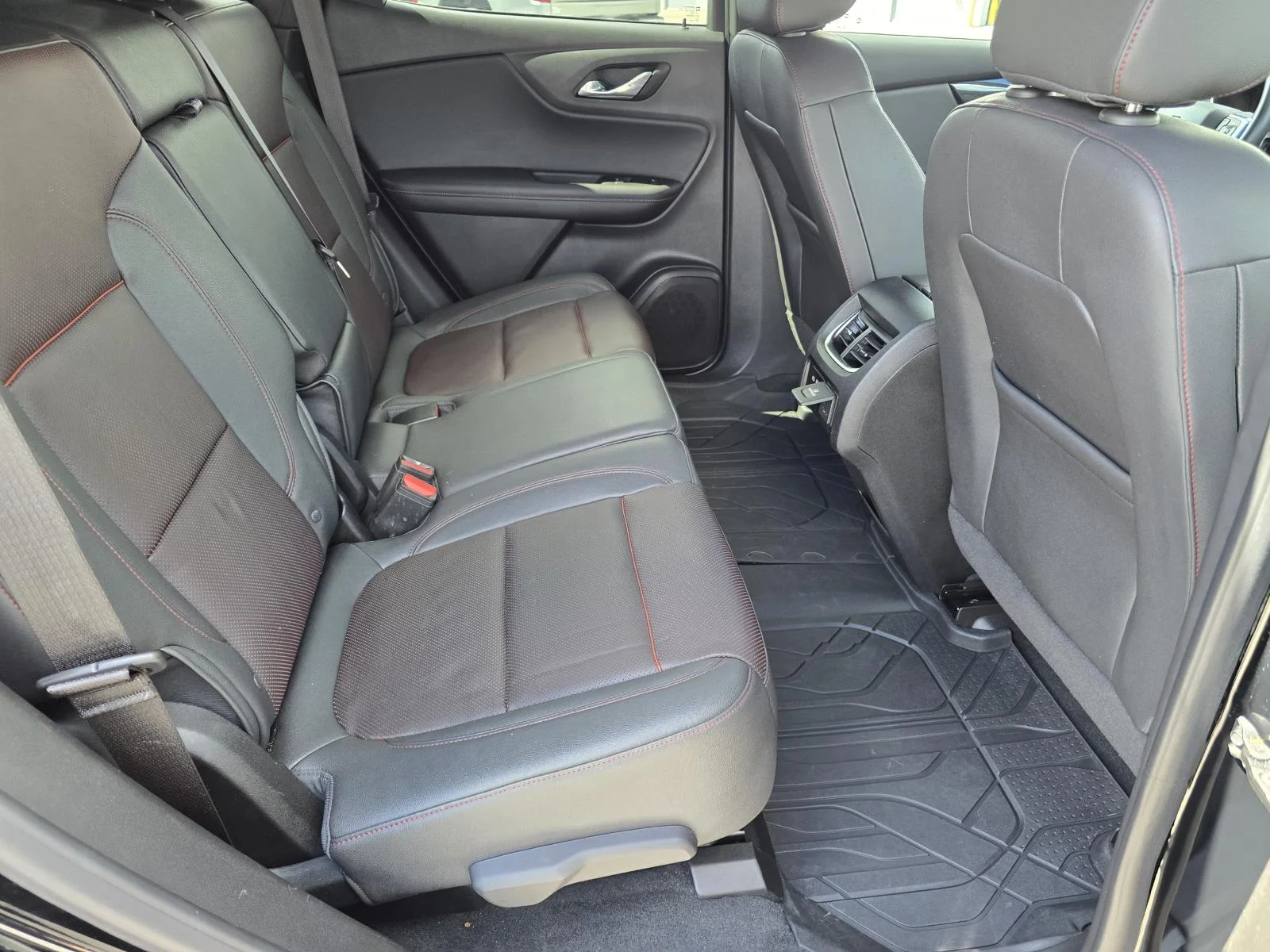 Used 2023 BLACK Chevrolet RS image 20
