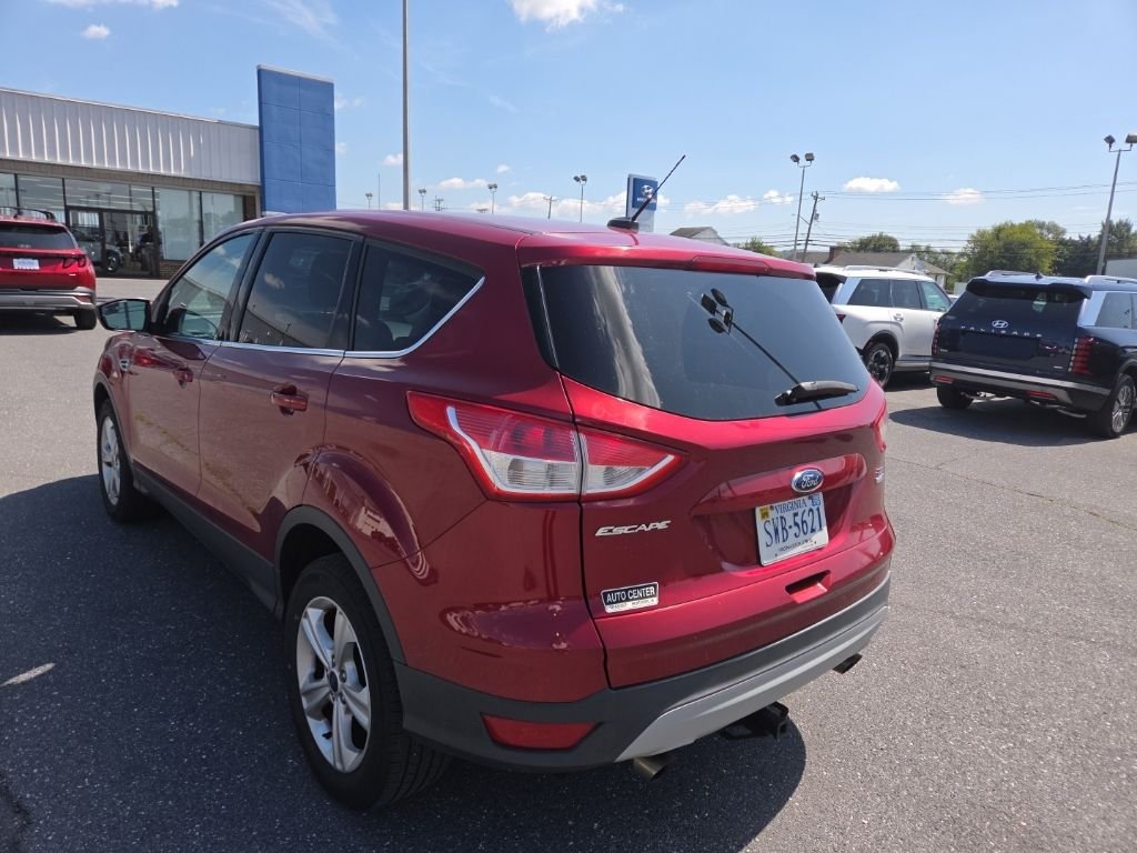 Used 2013 Red Ford SE image 14