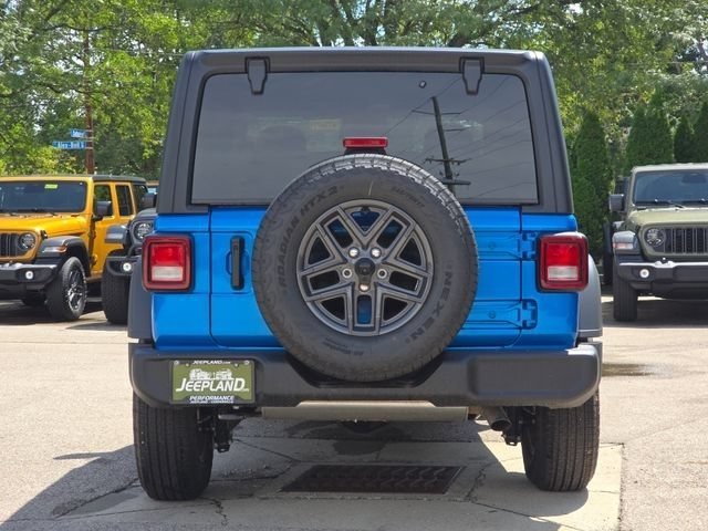 New 2026 Hydro Blue Pearlcoat Jeep Sport S image 25