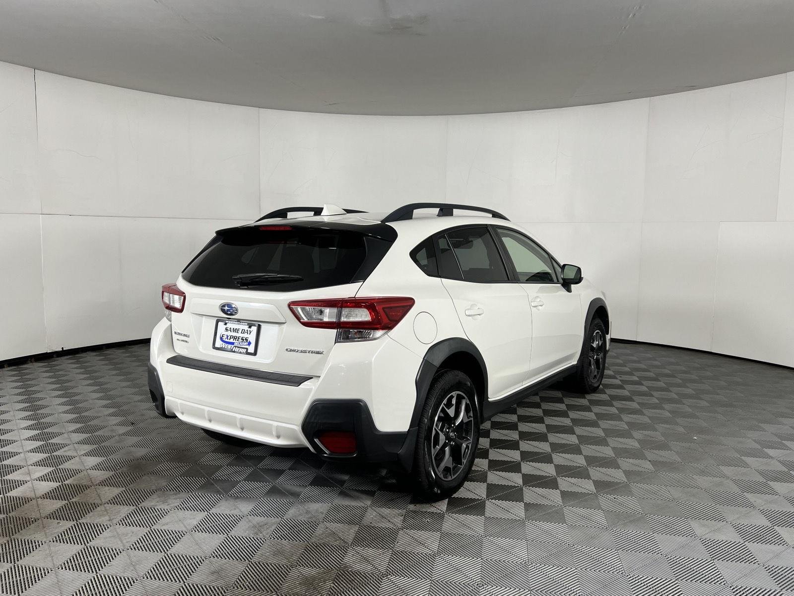 Used 2019 Crystal White Pearl Subaru Premium image 9