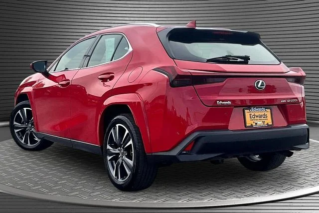 Used 2023 Red Lexus 250h Premium image 4