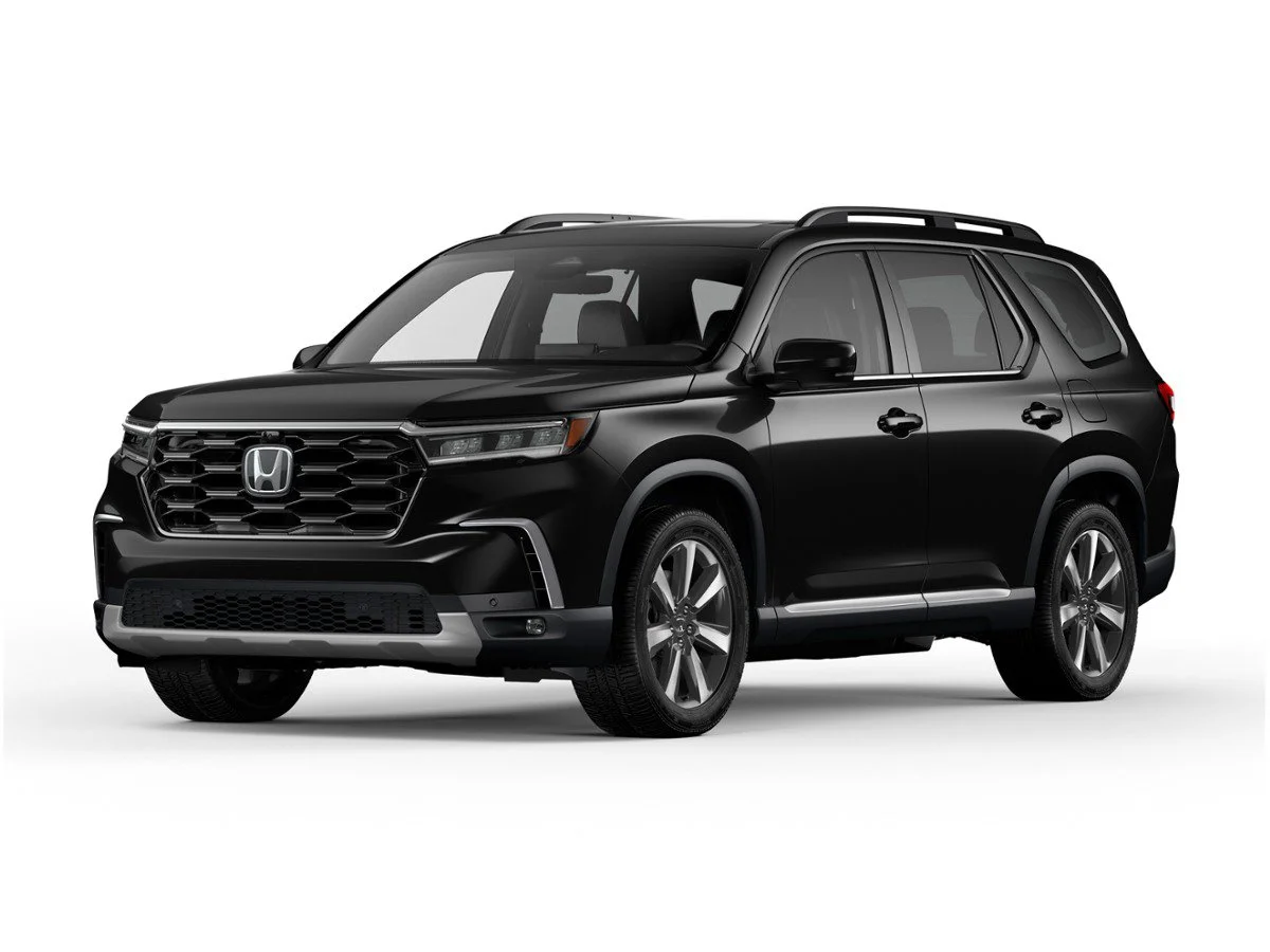 Used 2023 Black Honda Touring image 1