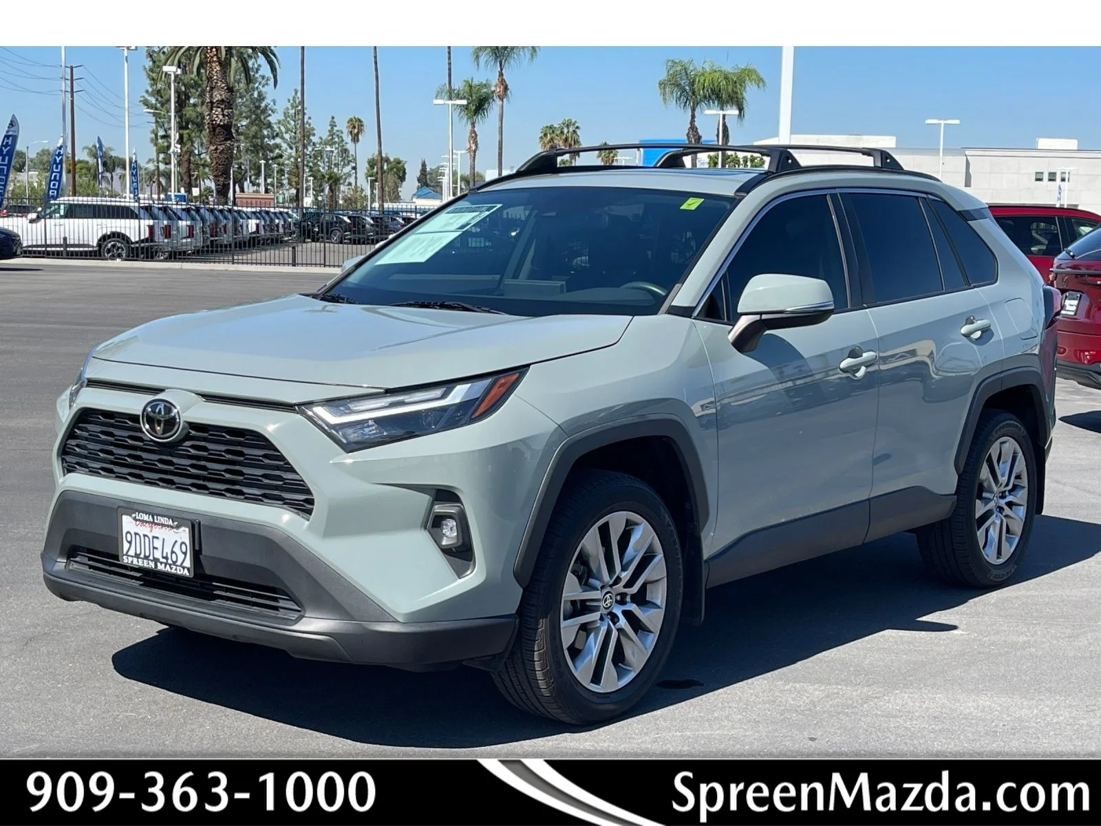 2022 Toyota RAV4 XLE Premium