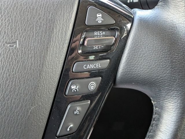 Used 2023 Gray Nissan SL image 29