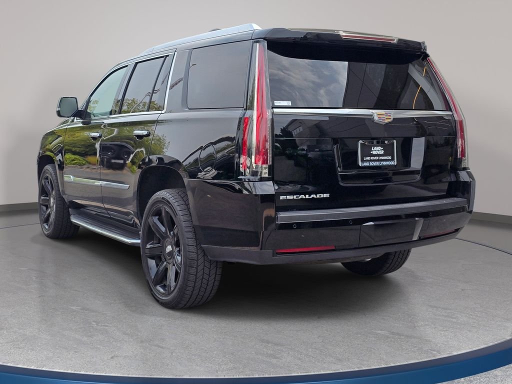 Used 2016 Black Cadillac Luxury image 8