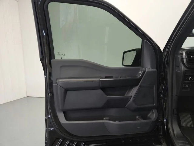 Used 2025  Ford STX image 30