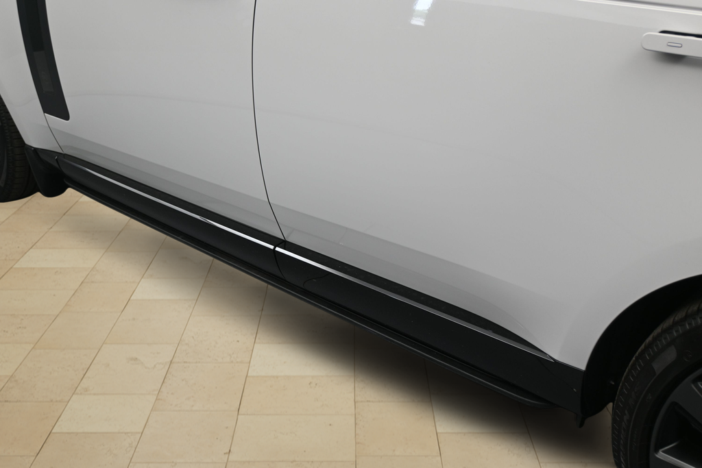 2026 Land Rover Range Rover SV - Photo 14