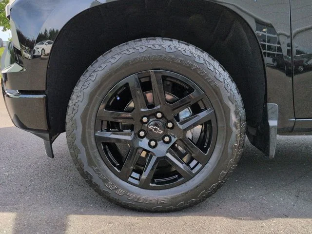 Used 2023 Black Chevrolet RST image 72