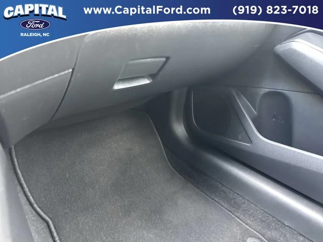 Used 2025 Black Nissan 2.5 SV image 27