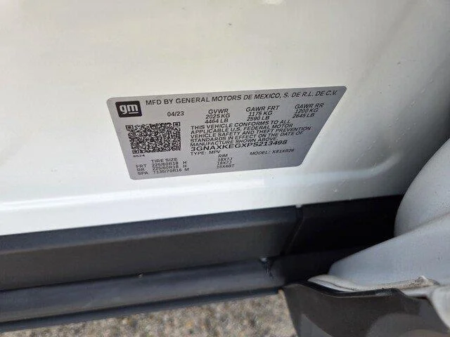 Used 2023 Summit White Chevrolet LT image 32