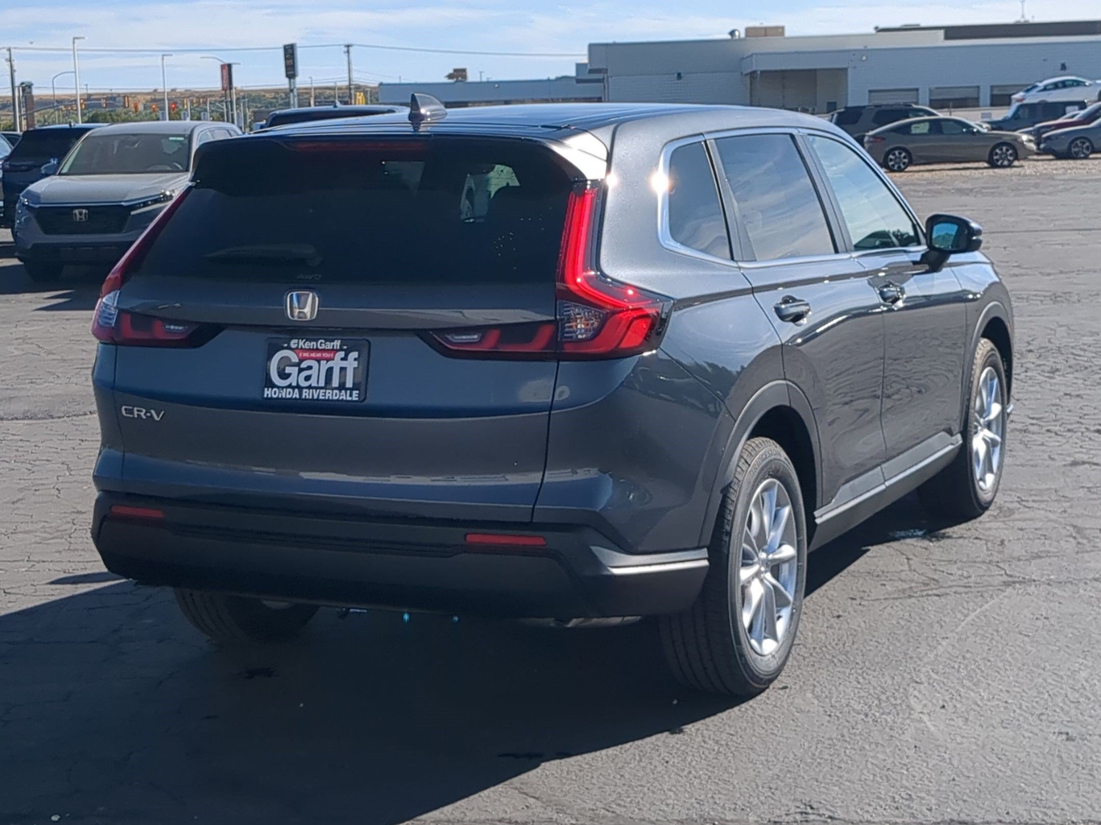 New 2026 Meteorite Gray Metallic Honda EX image 3