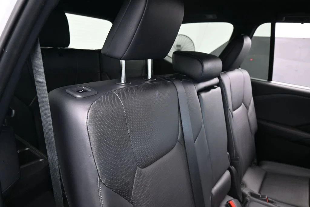 Used 2024 White Lexus 350 Premium image 38