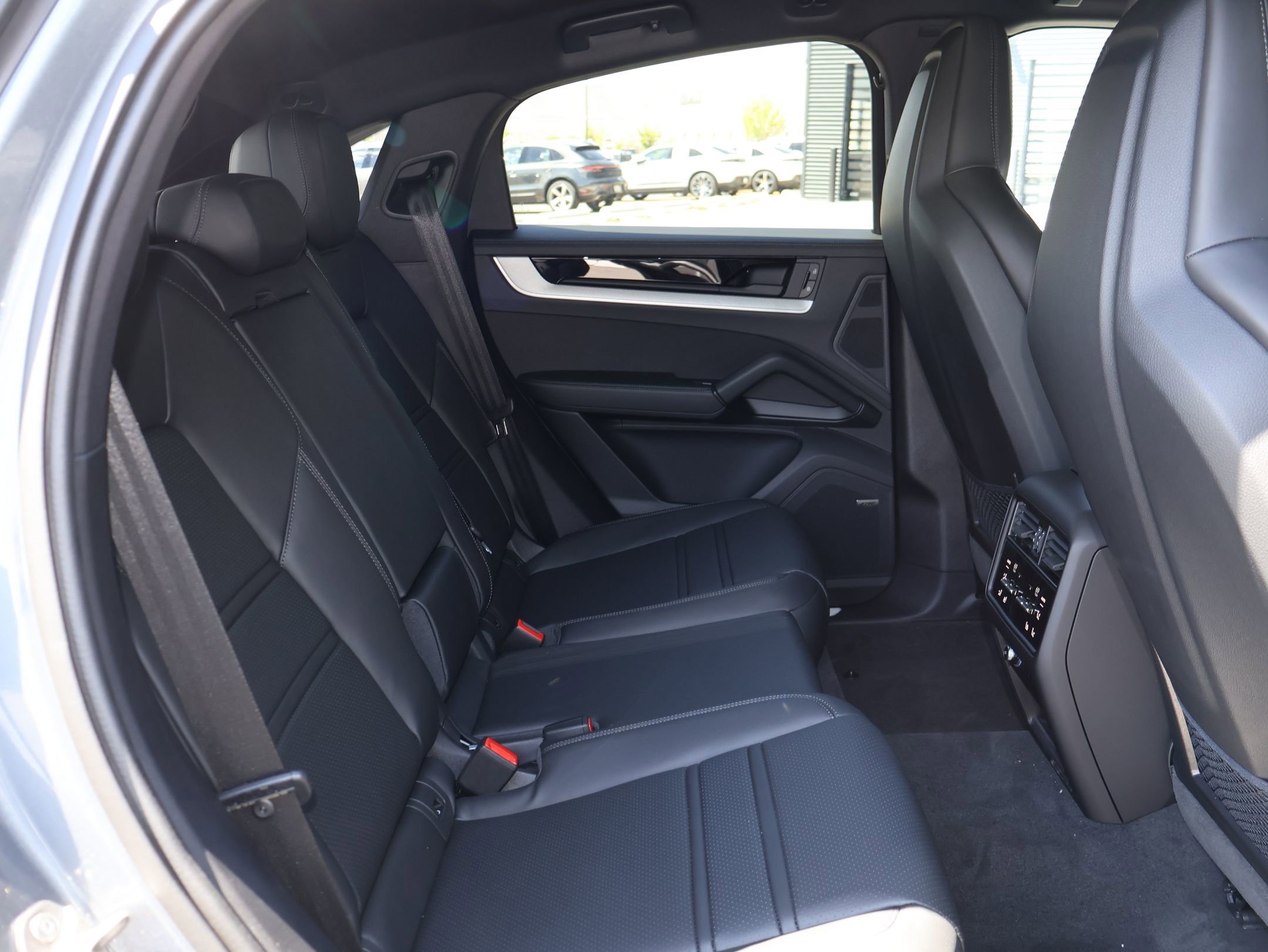 New 2026 Vanadium Grey Metallic Porsche S image 24