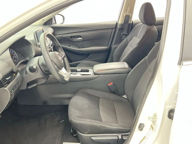 2024 Nissan Sentra SV - Photo 9