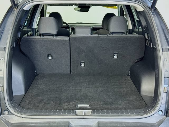Used 2024 Black Hyundai SEL image 25