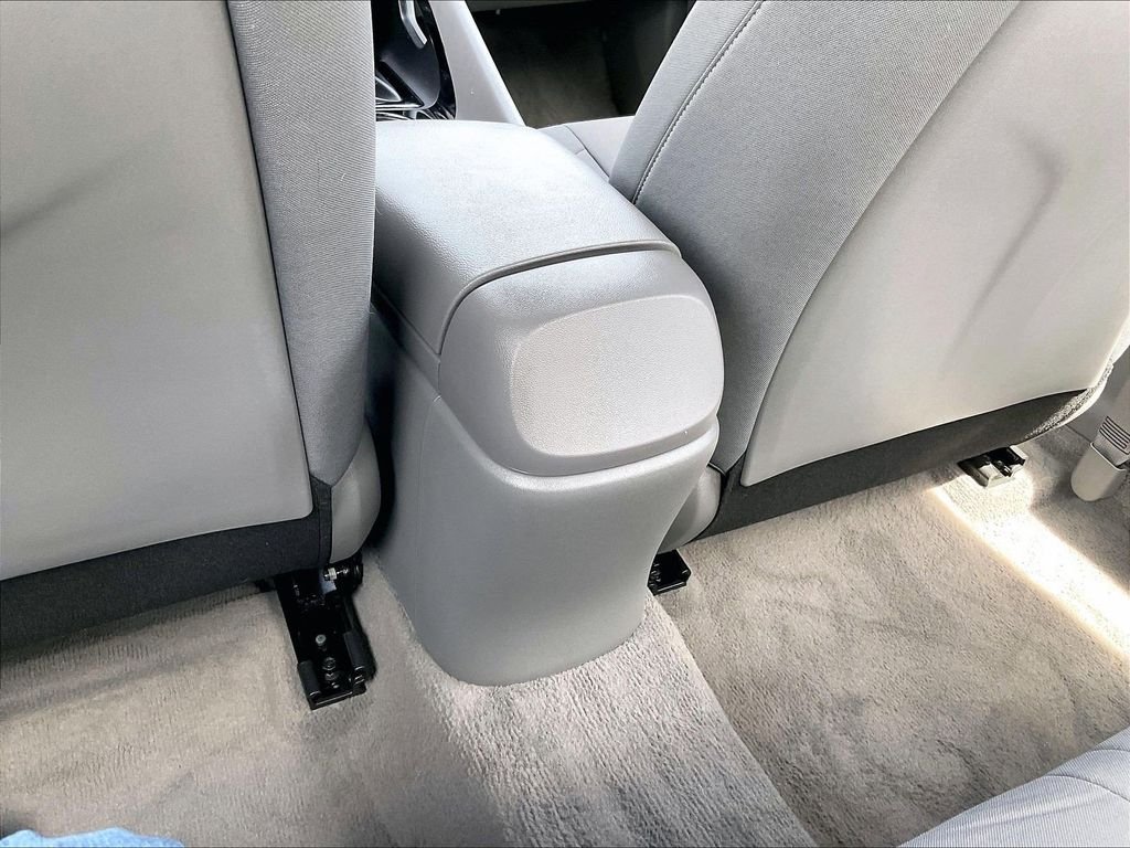 Used 2023 Silver Hyundai SEL image 27