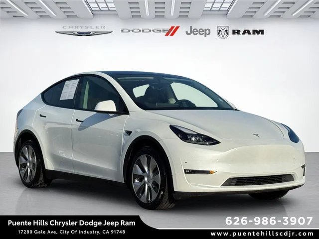 2023 TESLA Y 