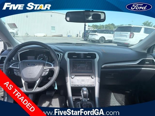 Used 2014 Sterling Gray Metallic Ford SE image 12