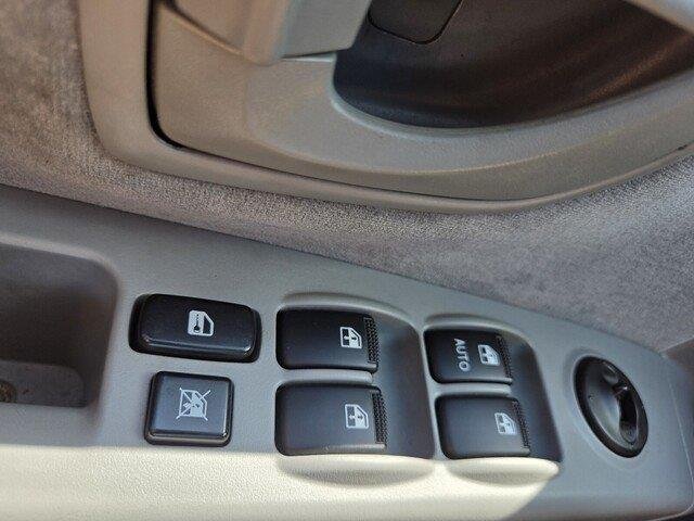 Used 2008 GRAY KIA  image 18