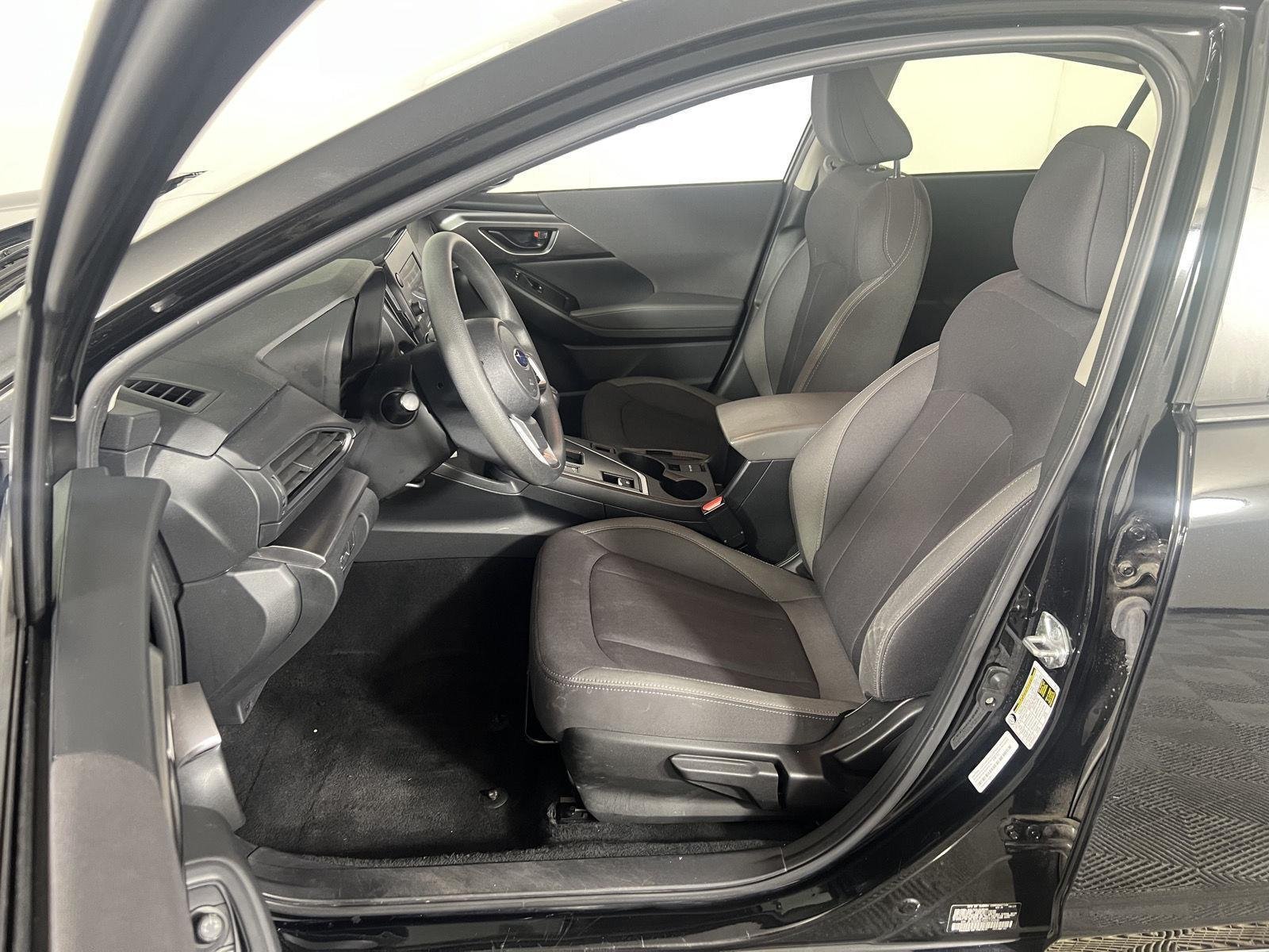 Used 2024 Crystal Black Silica Subaru Base image 8