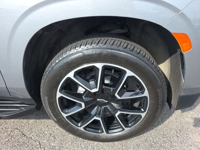 Used 2023 Gray Chevrolet RST image 12