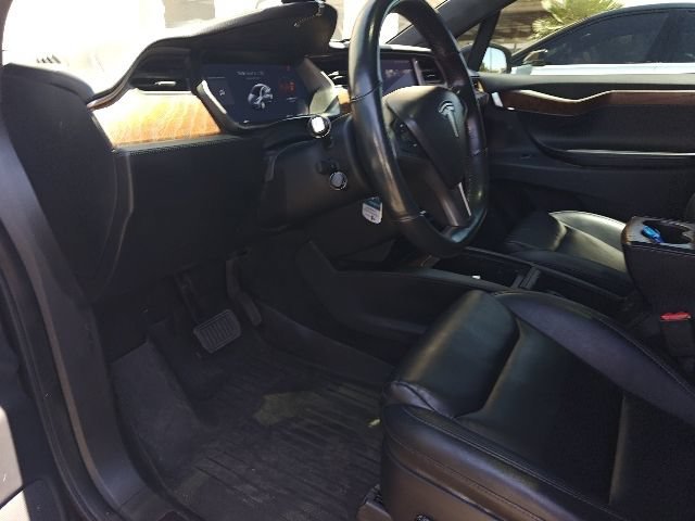 Used 2020 Silver Tesla Long Range image 10